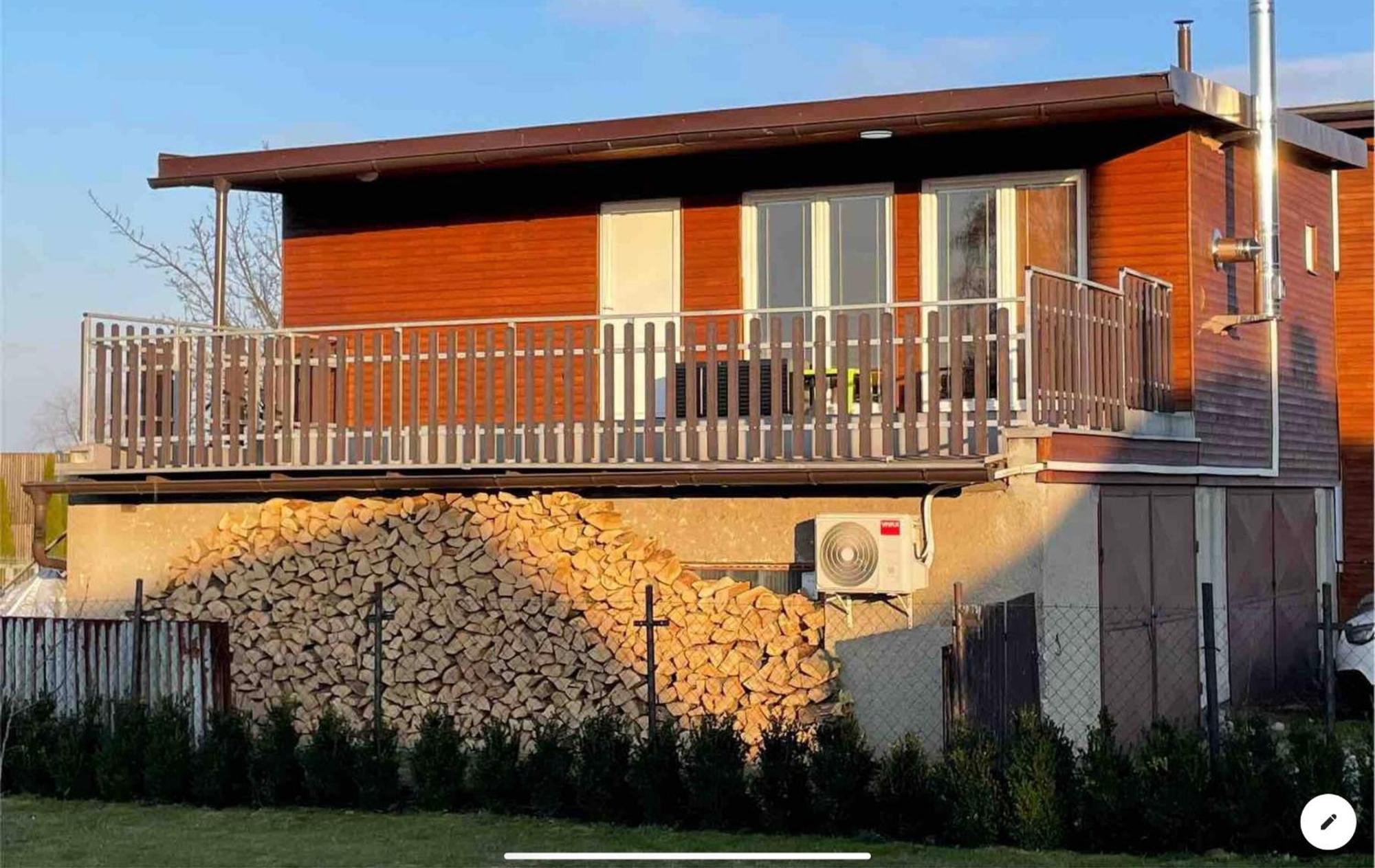 Johnys Apartment Ostrava Exterior foto